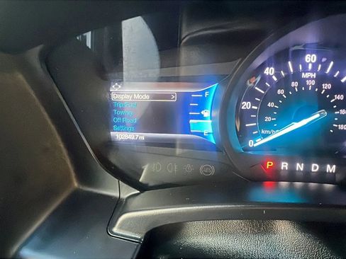 Used 2017 Ford Expedition XLT w/ Equipment Group 202A image 14