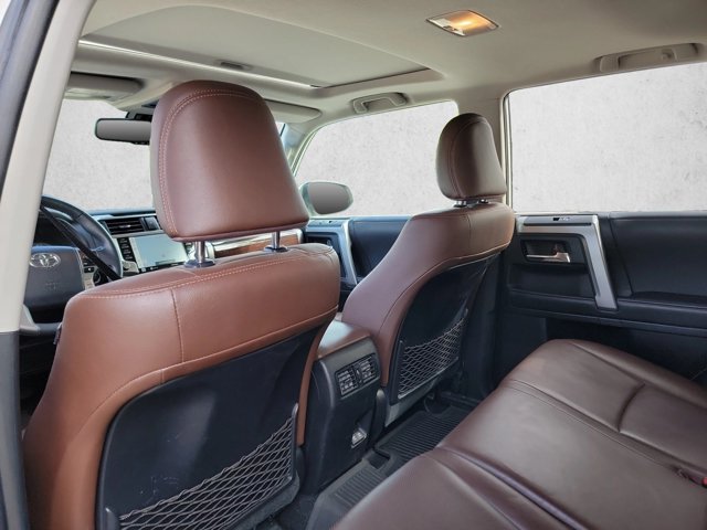 Used 2022 Toyota 4Runner Limited AWD/4WD image 18