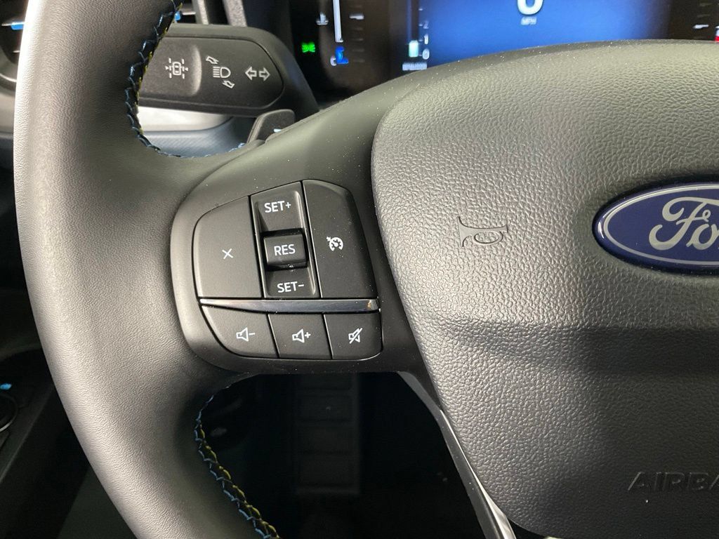 New 2026 Ford Maverick Lobo AWD/4WD image 24