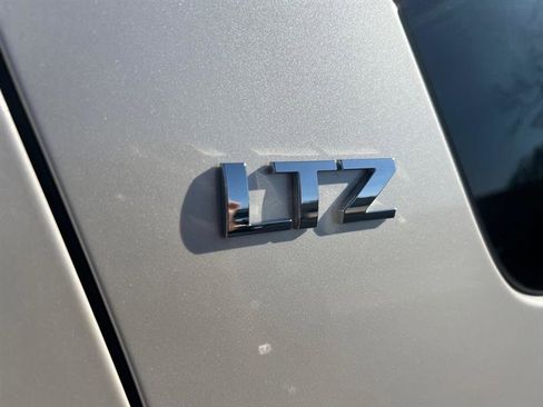 Used 2012 Chevrolet Tahoe LTZ image 12