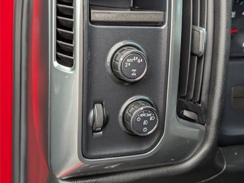 Used 2017 Chevrolet Silverado 1500 LT w/ All Star Edition AWD/4WD image 19