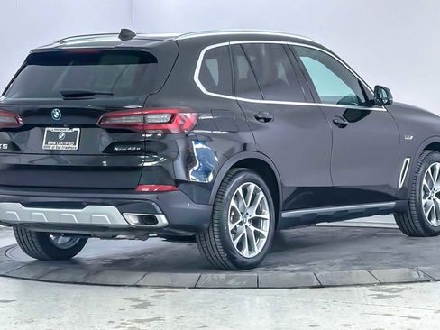 Used 2023 BMW X5 xDrive45e w/ Climate Comfort Package image 2