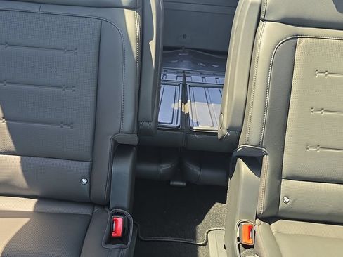 New 2026 Hyundai Santa Fe Limited AWD/4WD image 9