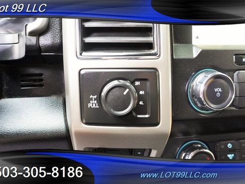 Used 2019 Ford F350 Lariat w/ Chrome Package AWD/4WD image 22