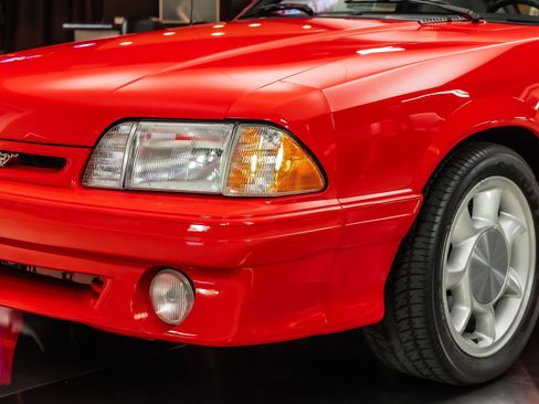 Used 1993 Ford Mustang Cobra RWD image 29