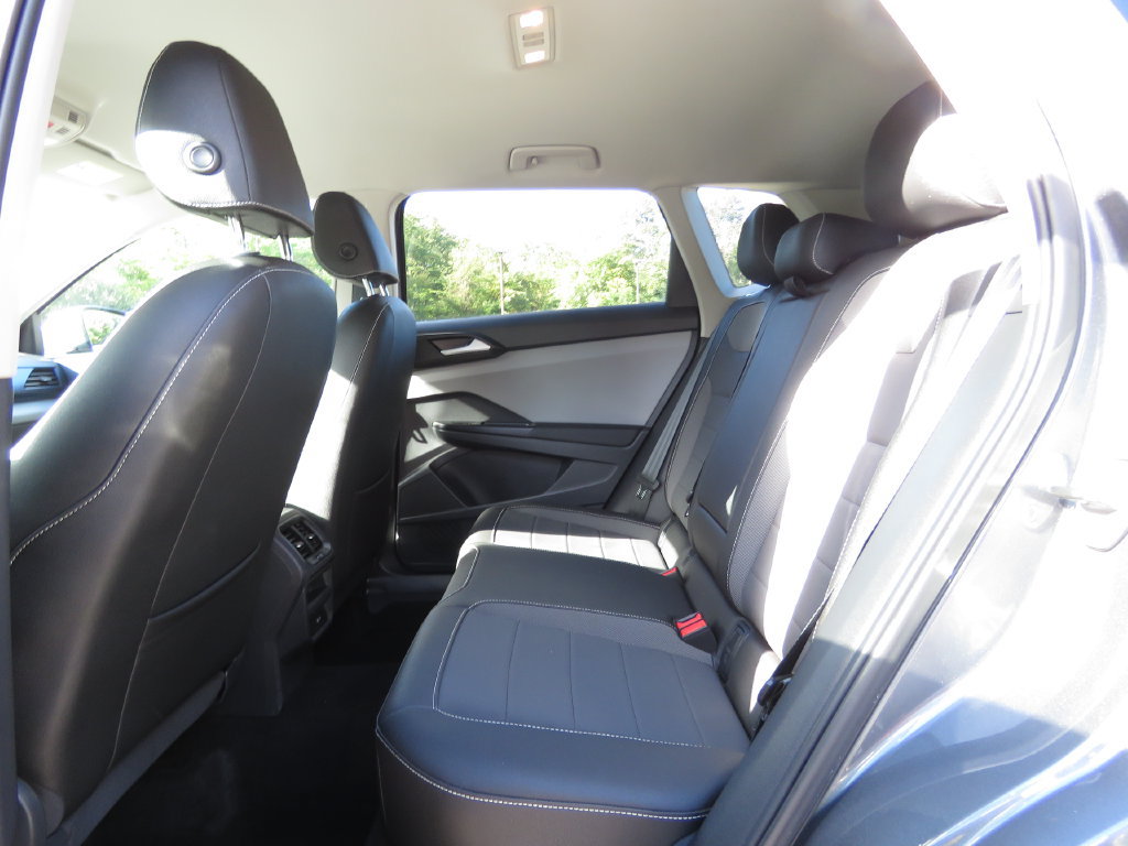 Used 2023 Volkswagen Taos SE AWD/4WD image 19