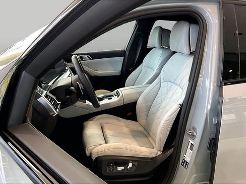 Used 2026 BMW X6 xDrive40i AWD/4WD image 7
