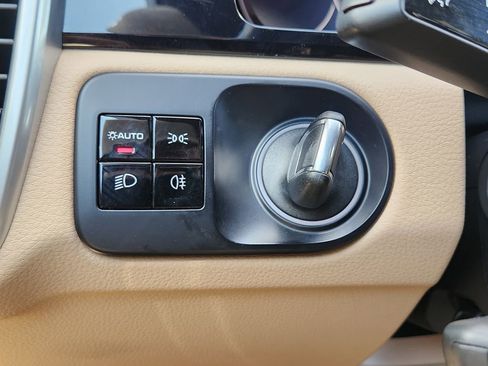 Used 2019 Porsche Cayenne E-Hybrid AWD/4WD image 13