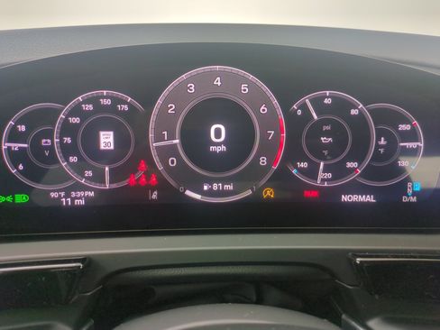 New 2026 Porsche Cayenne Coupe AWD/4WD image 11