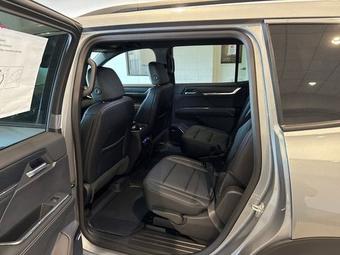 New 2026 GMC Acadia Elevation w/ Elevation Premium Package image 19