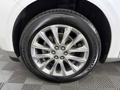 Used 2018 Buick Enclave Premium w/ Trailering Package FWD image 9