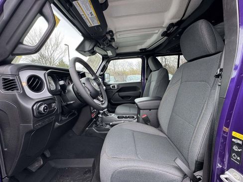 New 2026 Jeep Gladiator Willys image 13