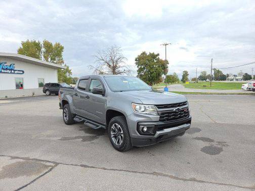 Used 2022 Chevrolet Colorado Z71 w/ Trail Boss Package AWD/4WD image 4