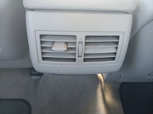 Used 2007 Toyota Camry XLE image 24