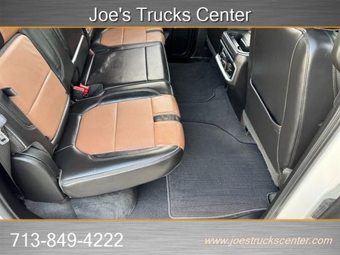 Used 2020 Chevrolet Silverado 2500 High Country image 36