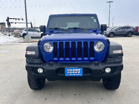 Used 2020 Jeep Wrangler Unlimited Sport S image 3