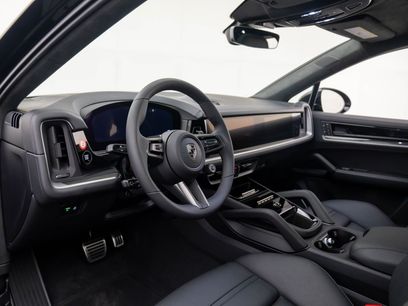 New 2025 Porsche Cayenne Turbo