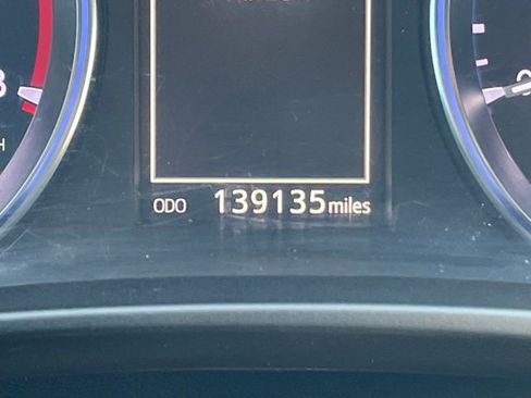 Used 2015 Toyota Highlander XLE image 16