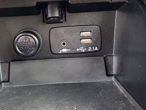 Used 2019 Subaru Legacy 2.5i Limited w/ Popular Package #2A image 24