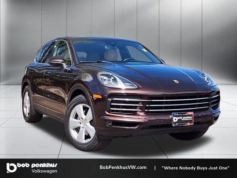 Used 2019 Porsche Cayenne AWD/4WD image 1