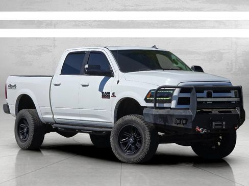 Used 2017 RAM 2500 Laramie w/ Sport Appearance Group AWD/4WD image 2