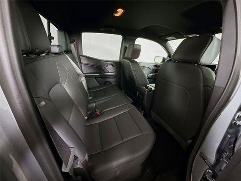 New 2026 Chevrolet Colorado Trail Boss AWD/4WD image 19