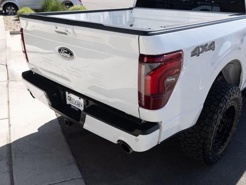 Used 2025 Ford F150 Lariat AWD/4WD image 10