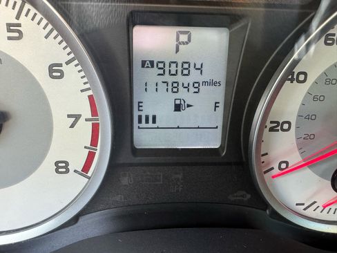 Used 2013 Subaru Impreza 2.0i Sport Premium image 19