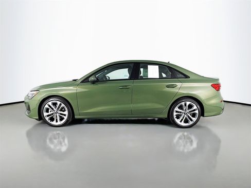 Used 2025 Audi A3 2.0T Premium Plus w/ Premium Plus Package image 4