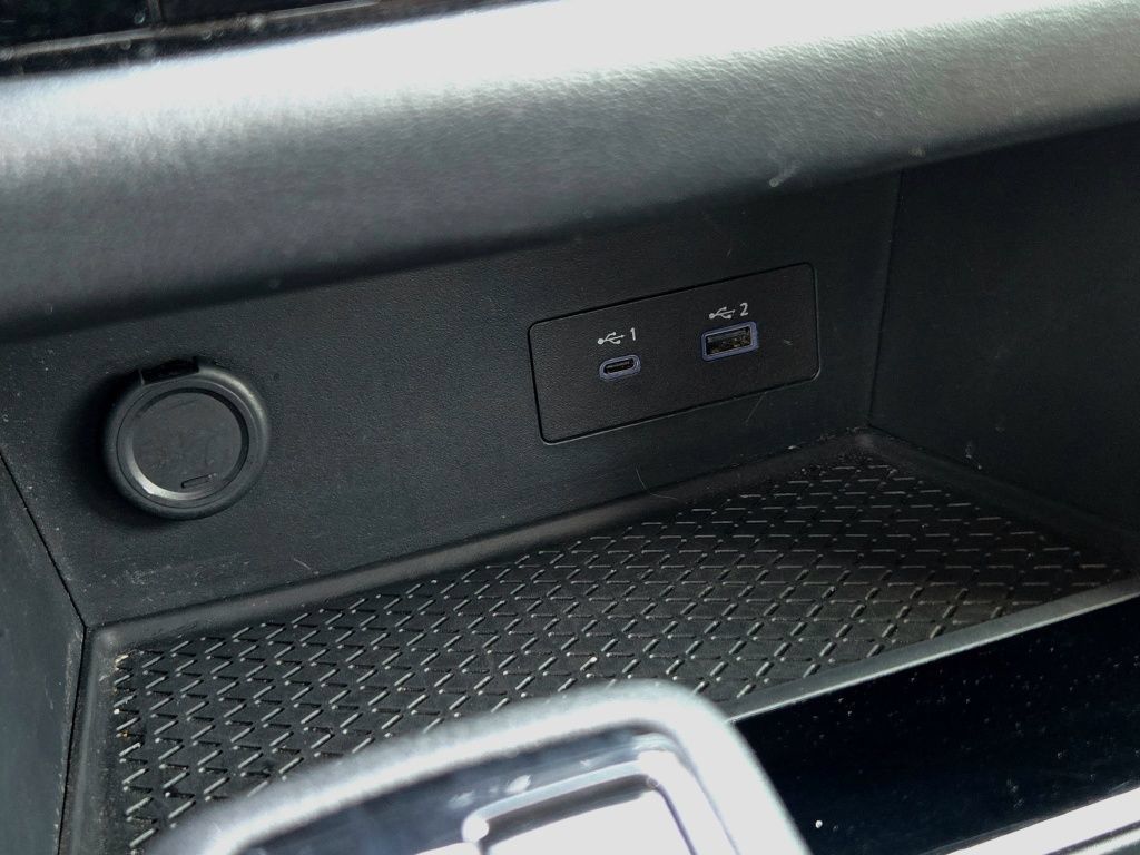 Used 2025 Nissan Pathfinder SV AWD/4WD image 31