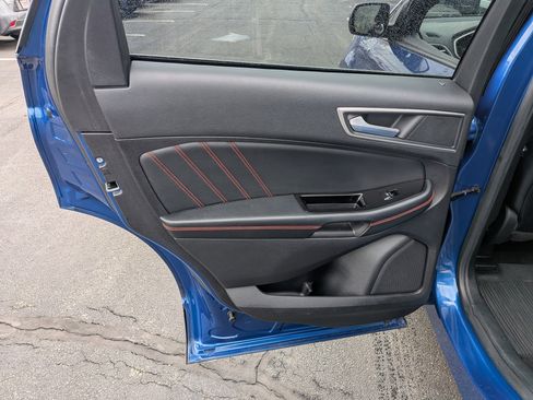 Used 2020 Ford Edge ST-Line w/ Cold Weather Package image 20