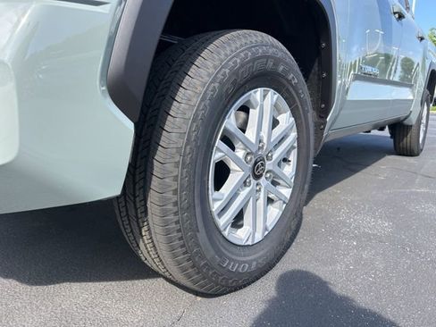 New 2026 Toyota Tundra SR5 AWD/4WD image 12