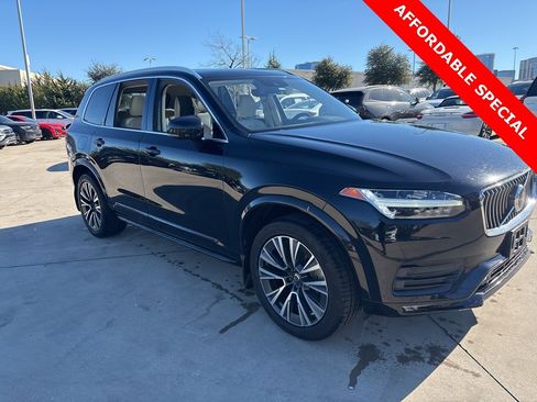 Used 2020 Volvo XC90 T6 Momentum image 3