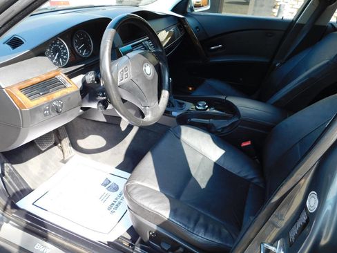 Used 2007 BMW 525xi Sedan image 11