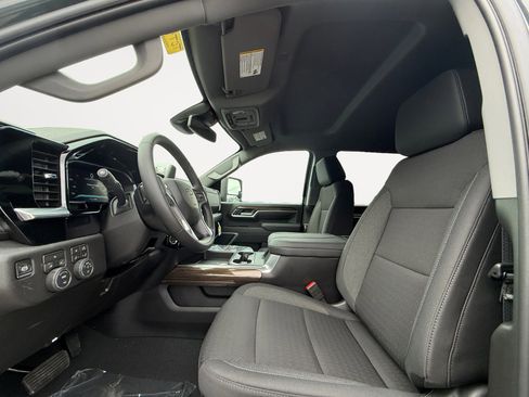 New 2026 Chevrolet Silverado 2500 LT w/ Trail Boss Package image 9