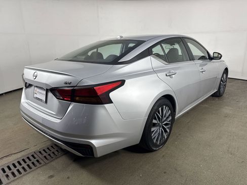 Certified 2024 Nissan Altima 2.5 SV image 34