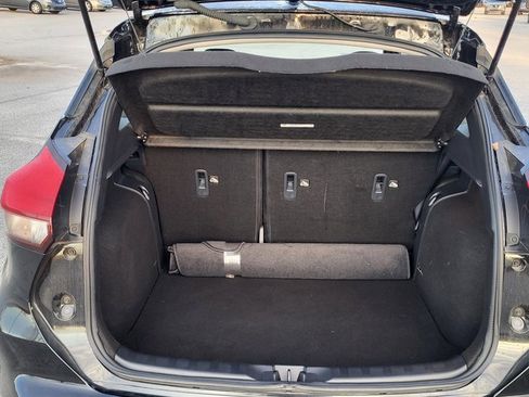 Used 2024 Nissan Kicks SR w/ SR Premium Package image 4