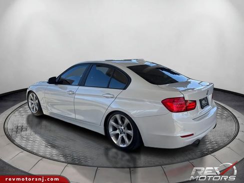Used 2013 BMW 335i xDrive Sedan image 3