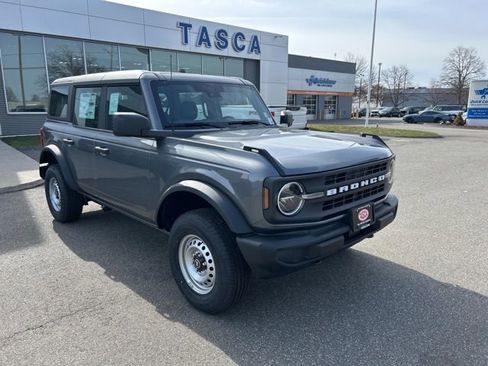 New 2025 Ford Bronco 4-Door AWD/4WD image 1