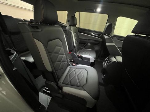 New 2026 Volkswagen Atlas Peak Edition AWD/4WD image 23