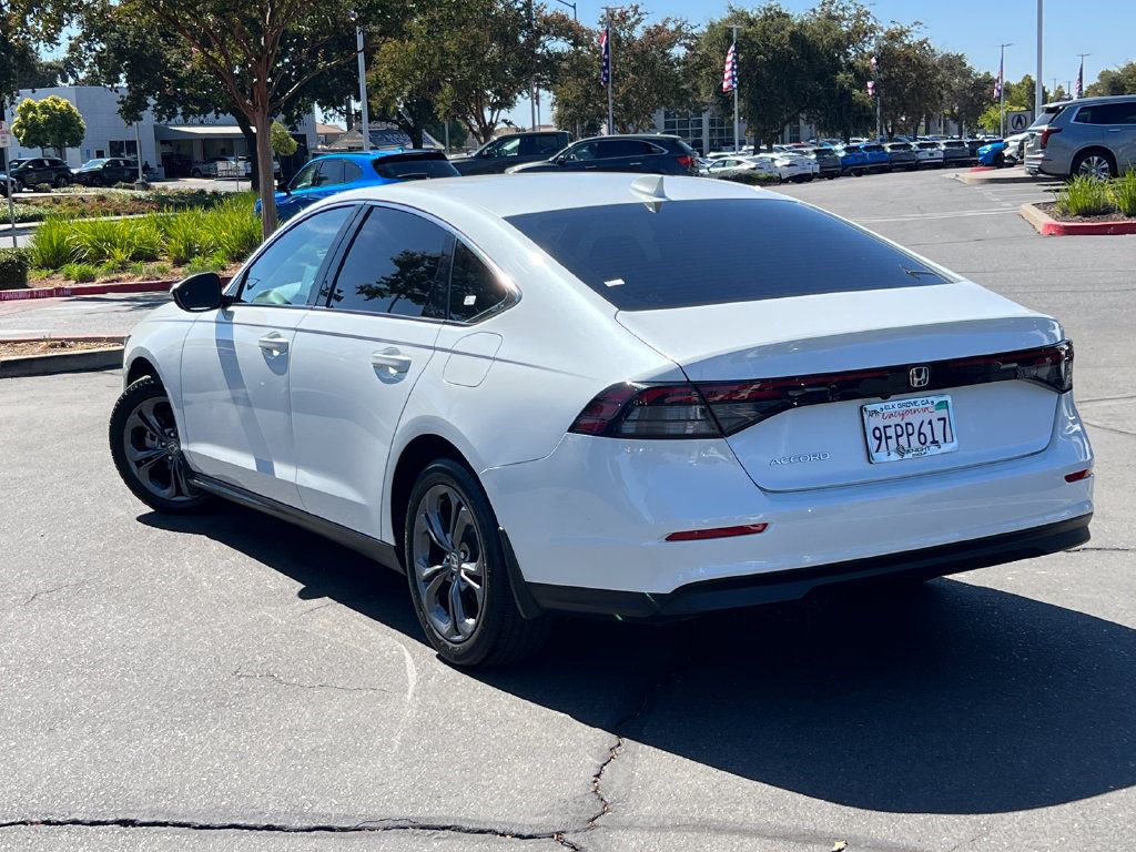 Used 2023 Honda Accord EX image 9