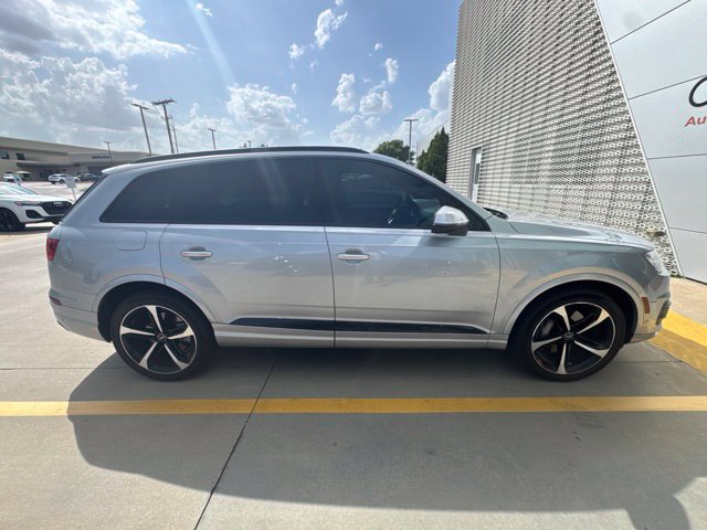 Used 2019 Audi Q7 3.0T Prestige w/ Prestige Package AWD/4WD image 7