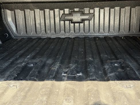 Used 2024 Chevrolet Silverado 2500 LT image 16