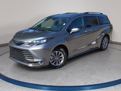 Used 2026 Toyota Sienna XLE