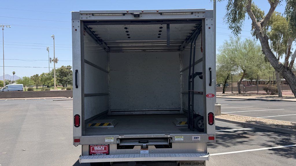 Used 2019 Ford Transit 350 156 DRW RWD image 5