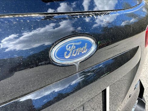 Certified 2018 Ford EcoSport SES w/ SES Cold Weather Package AWD/4WD image 33