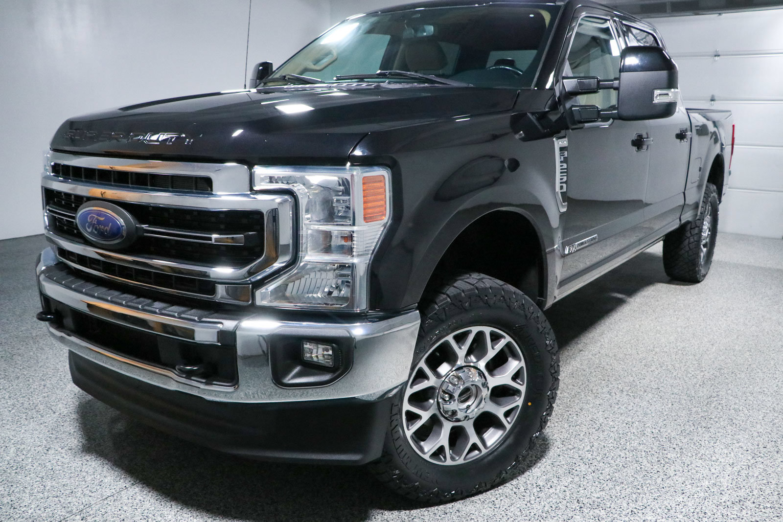 Used 2022 Ford F250 Lariat w/ Lariat Value Package AWD/4WD image 33