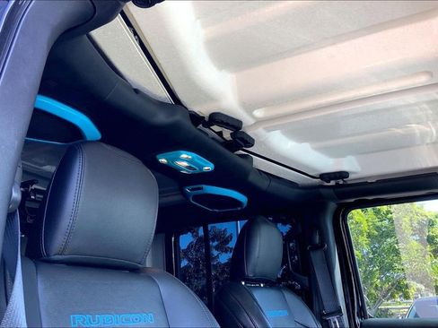 Used 2023 Jeep Wrangler Unlimited Rubicon 4xe w/ Cold Weather Group image 21