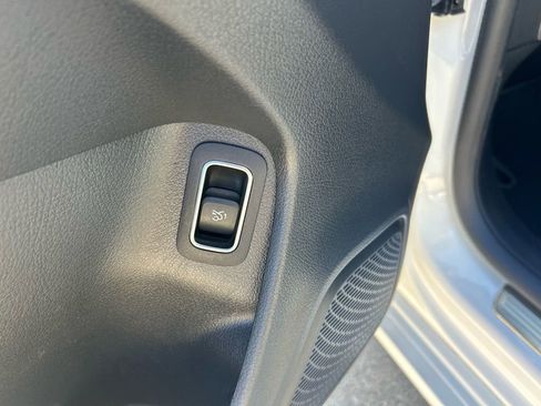 Used 2023 Mercedes-Benz CLA 250 image 50