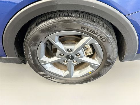 Used 2025 Kia K4 FWD image 11